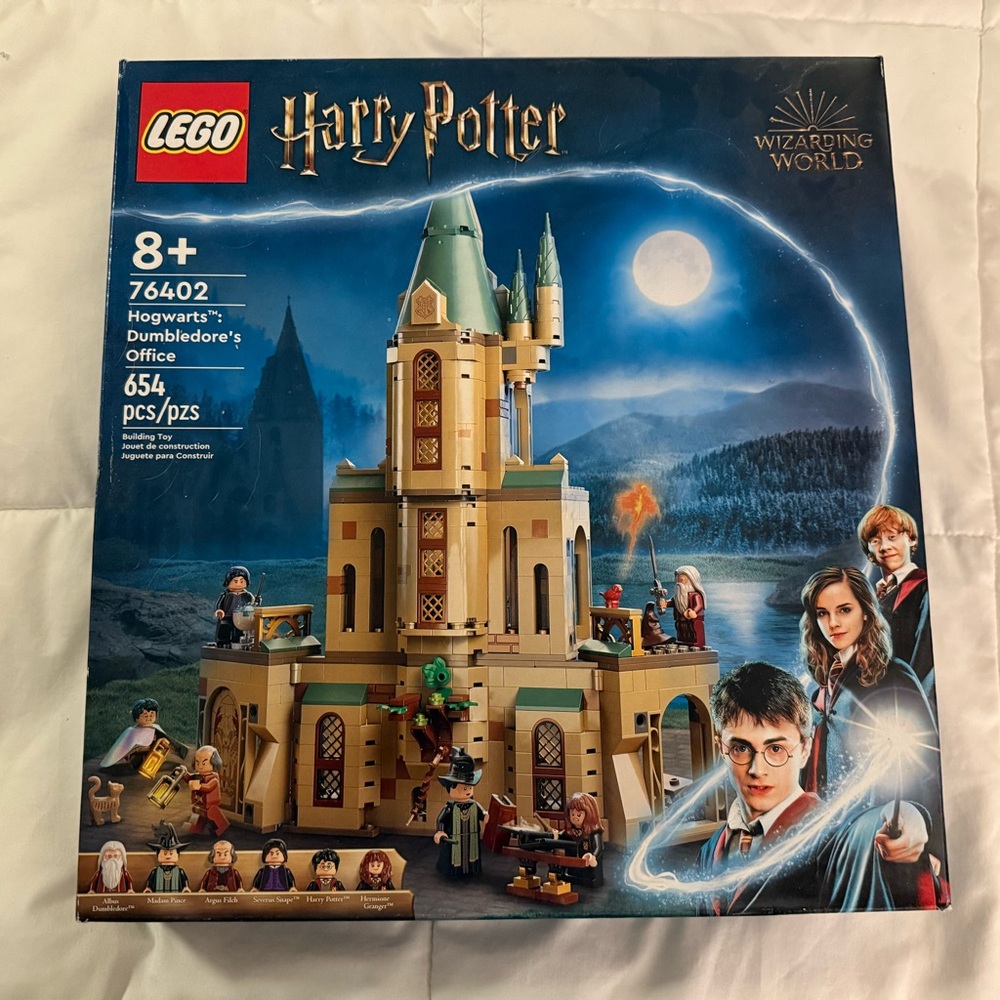 LEGO Harry Potter (RETIRED) Hogwarts Dumbledore’s Office Set